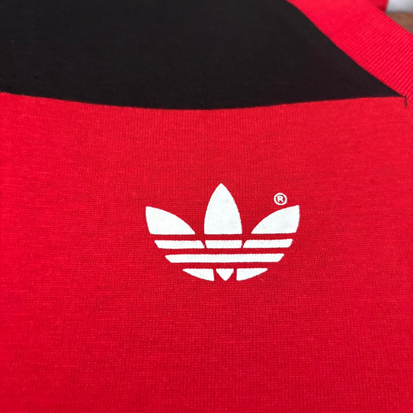Camisa Flamengo - Estilo Retrô 1982 - 2025/26
