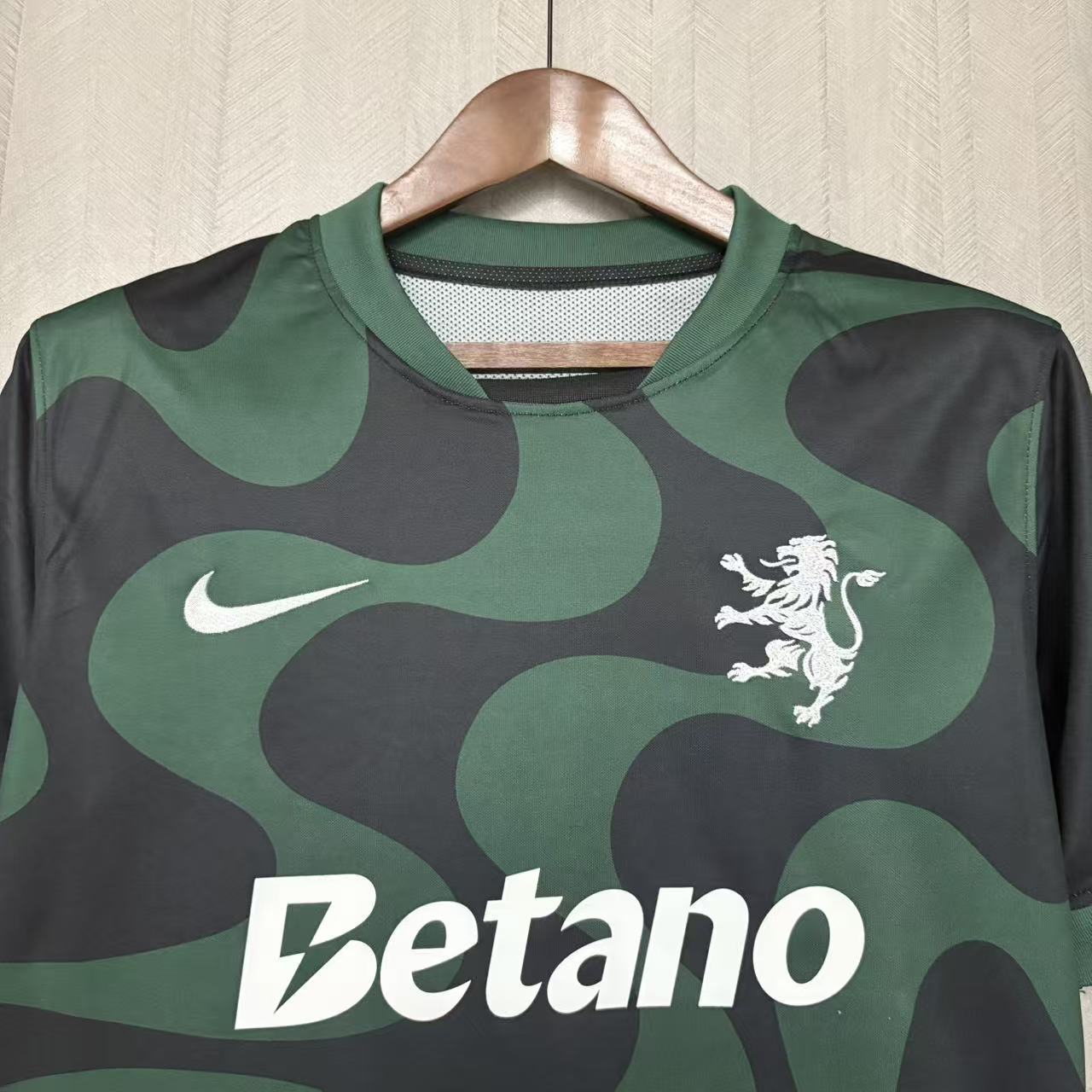 Camisa Sporting 3 - 2025/26