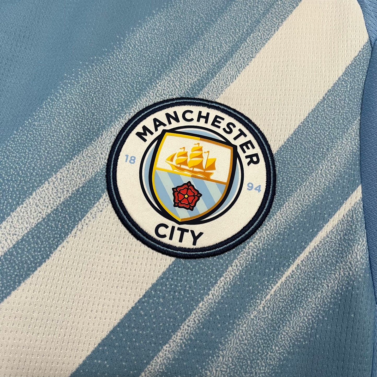 Camisa Manchester City 1 - 2025/26