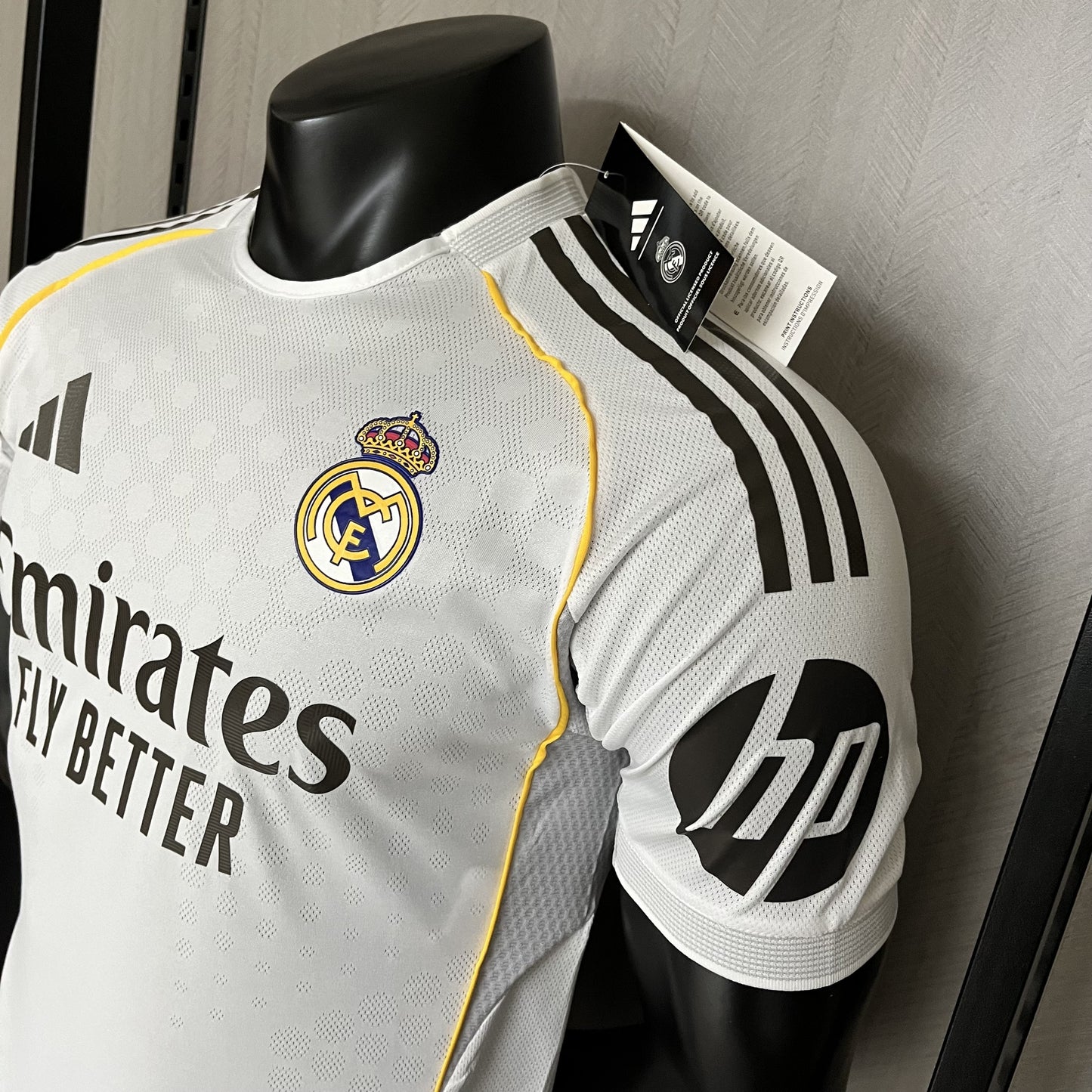 Camisa Real Madrid 1 - Modelo Jogador - 2025/26
