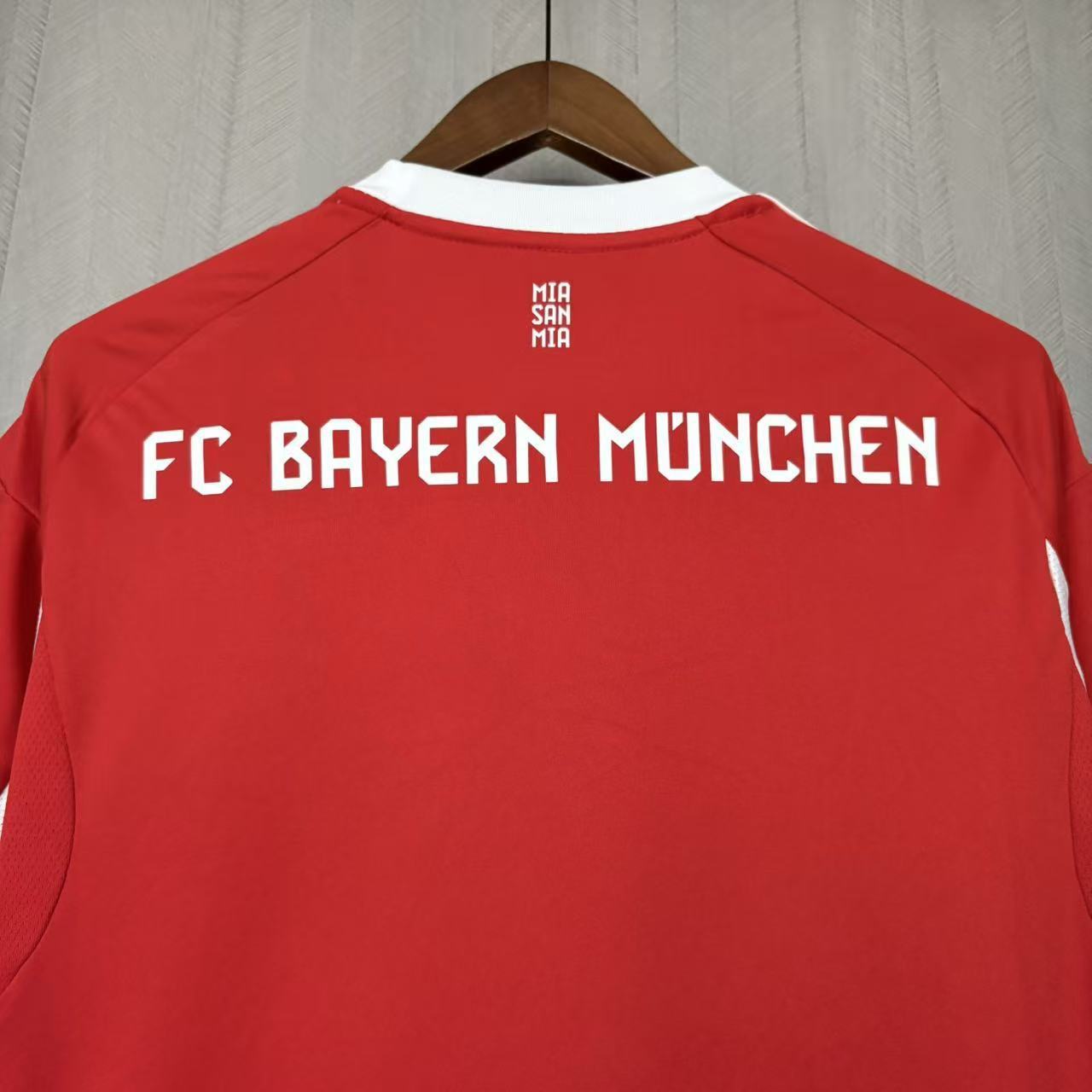 Camisa Bayern de Munique 1 - 2025/26