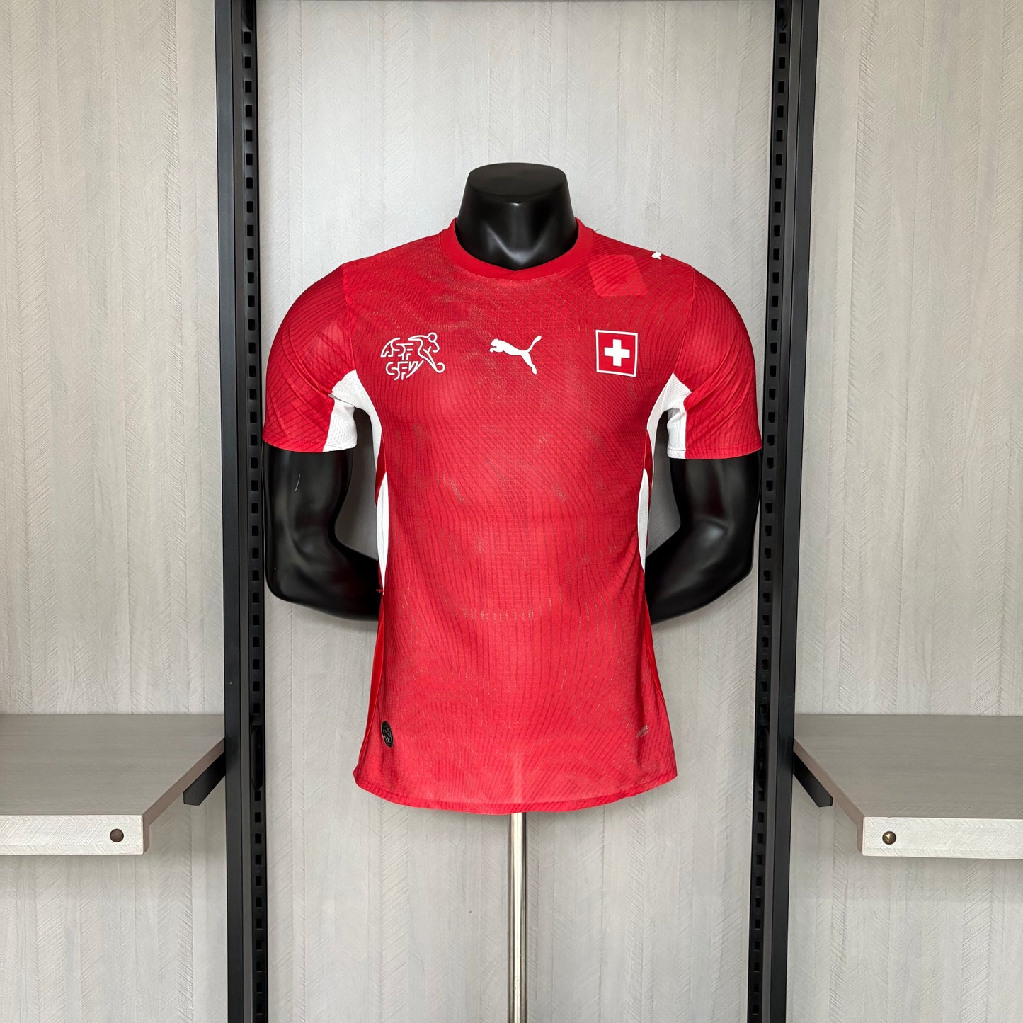 Camisa Suíça 1 - Modelo Jogador - 2026/27