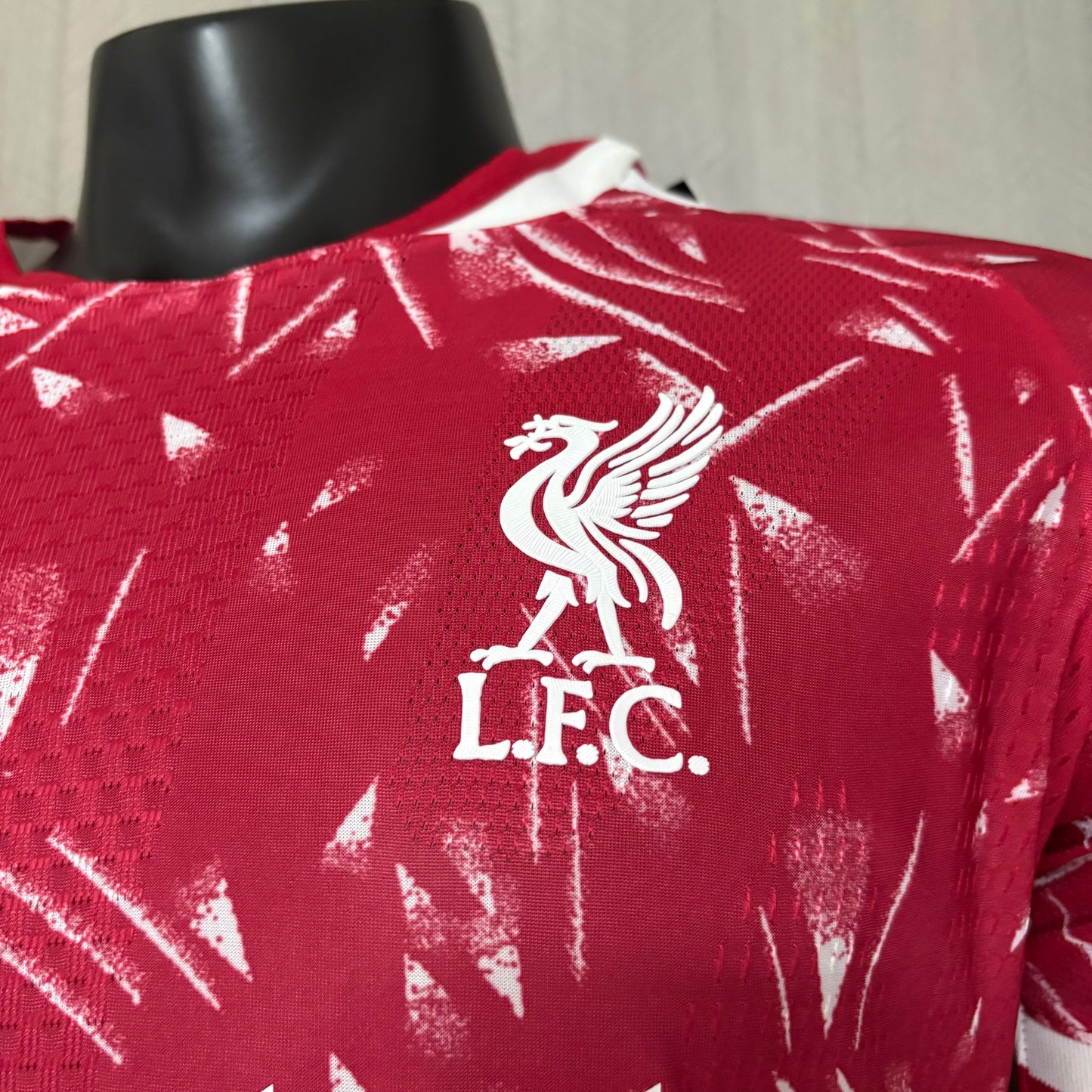 Camisa Liverpool 1 - Modelo Jogador - 2026/27
