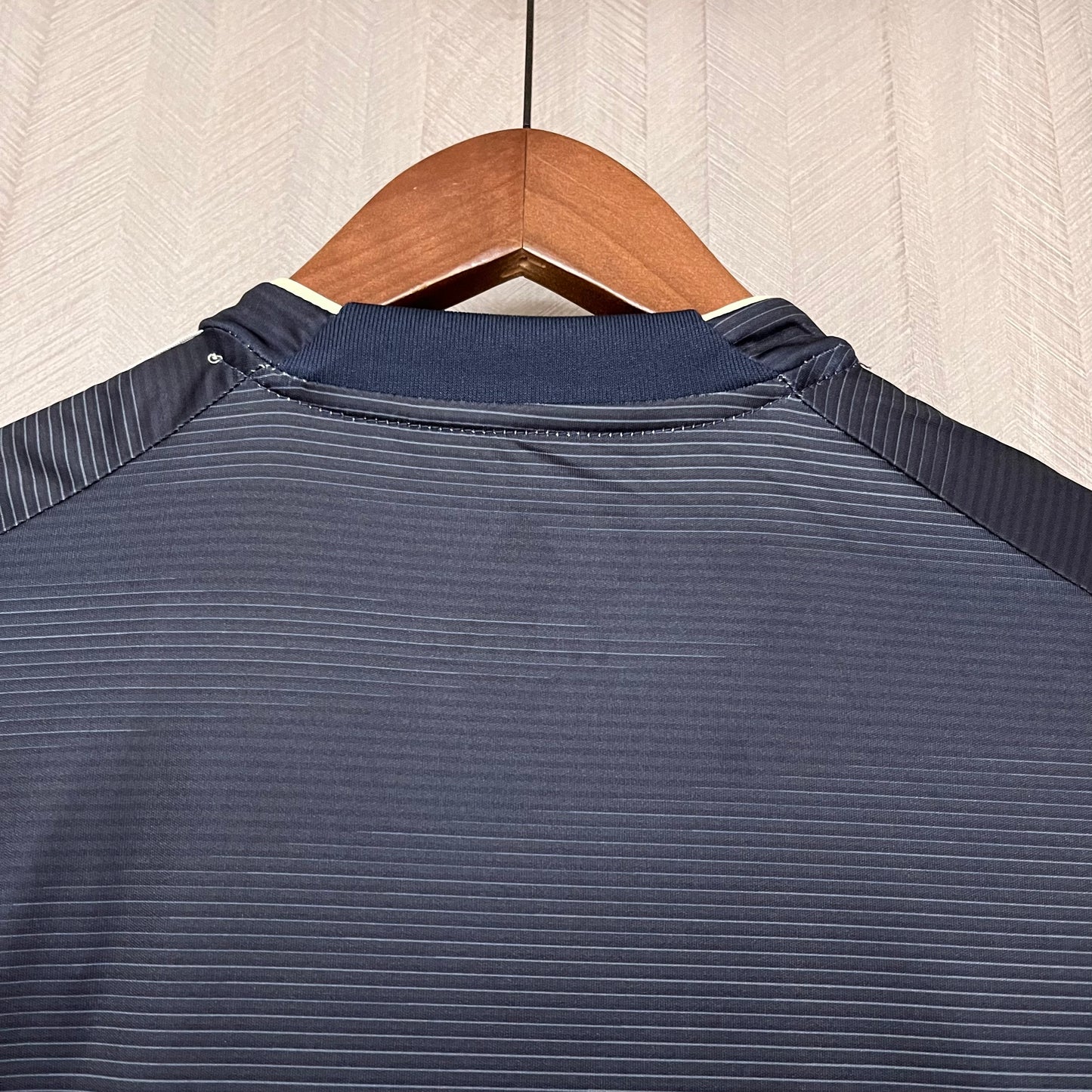 Camisa Real Madrid 2 - 2025/26