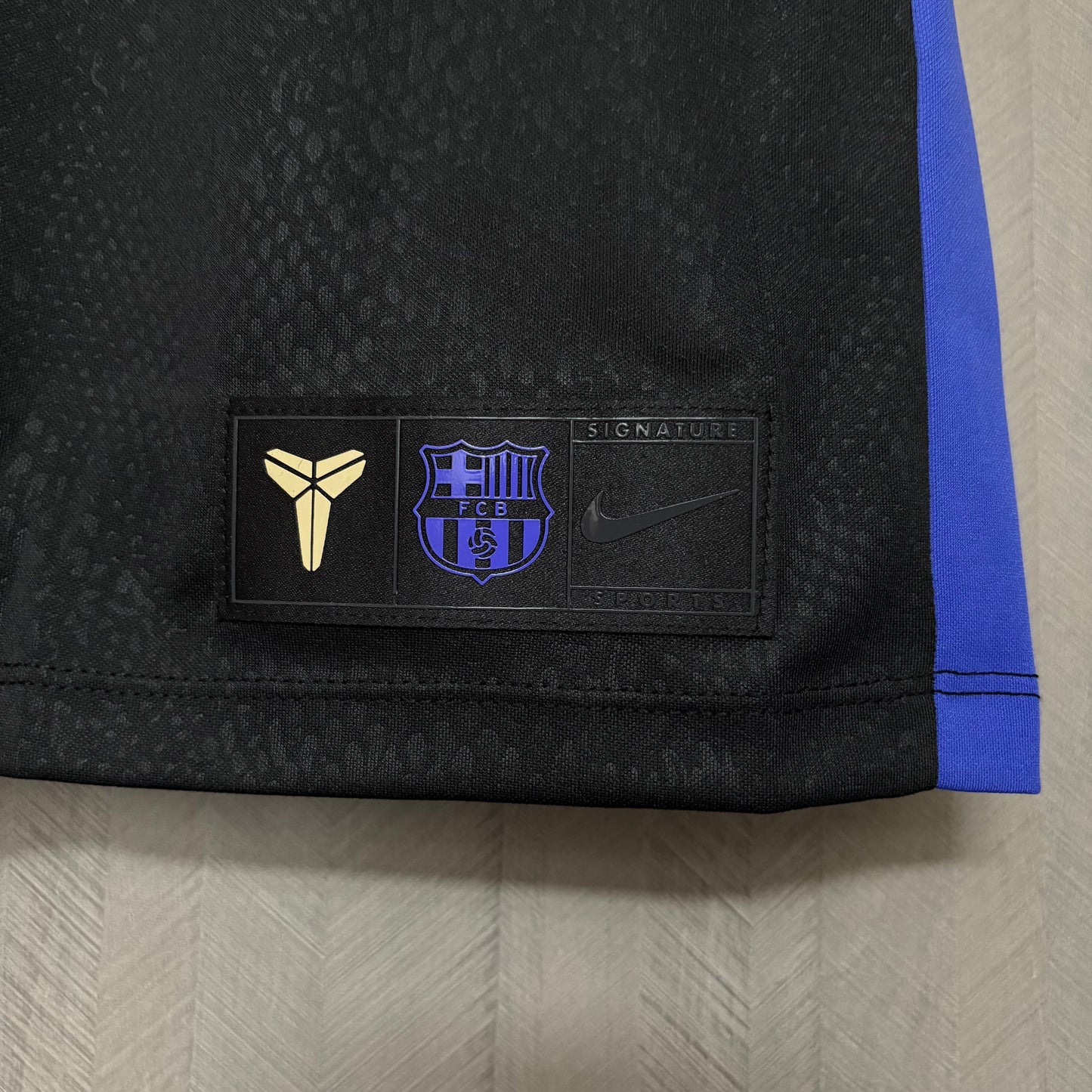 Camisa Barcelona - Mamba Negra - 2025/26