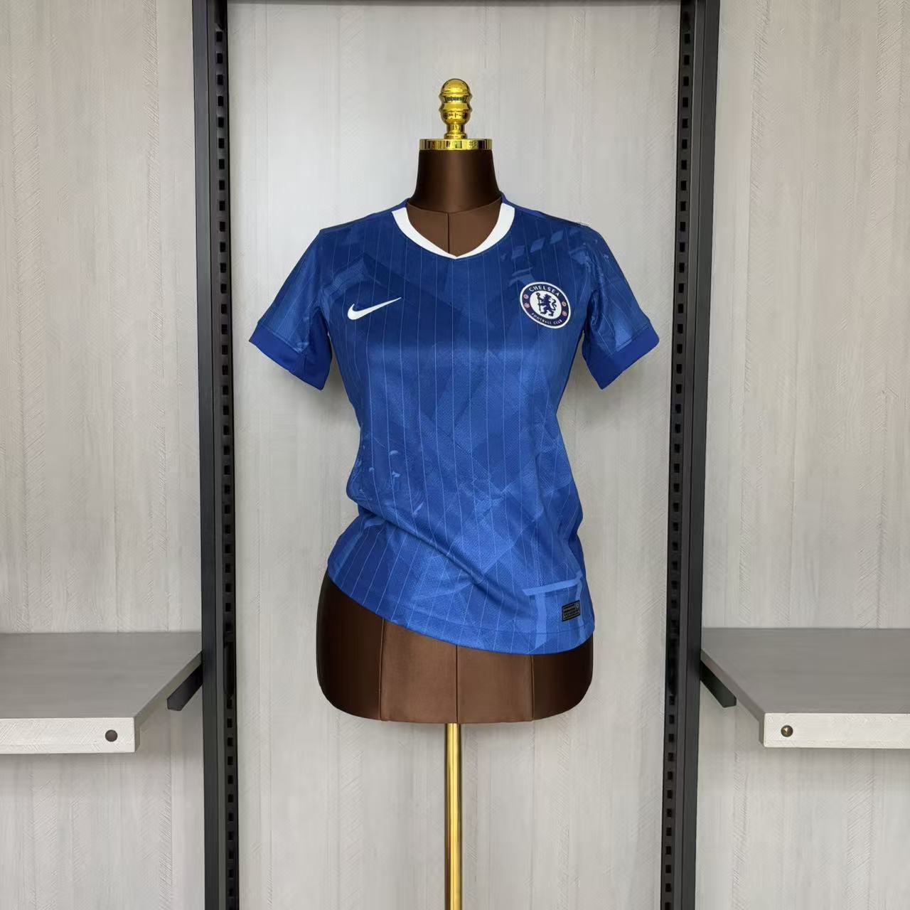 Camisa Chelsea 1 - Feminina - 2025/26