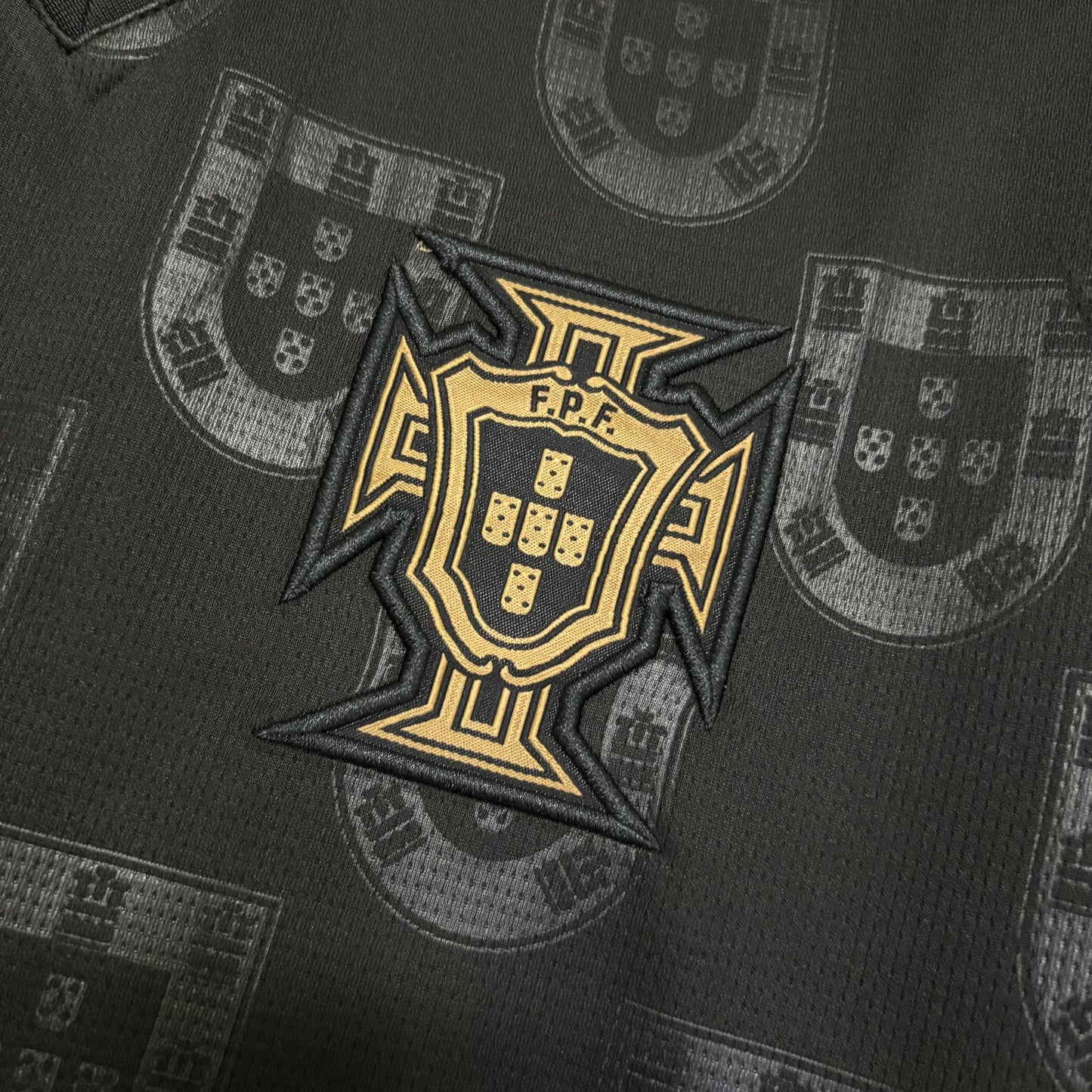 Camisa Portugal - Black Edition - 2026/27